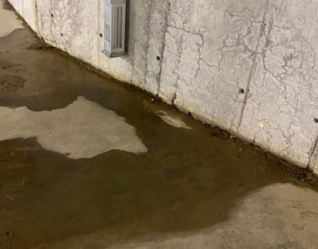 Спиране на теч при дилатационни фуги